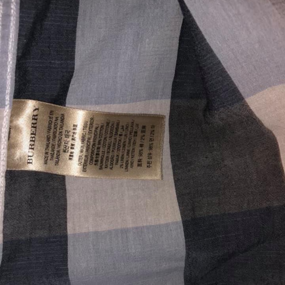 Burberry Button up size XL